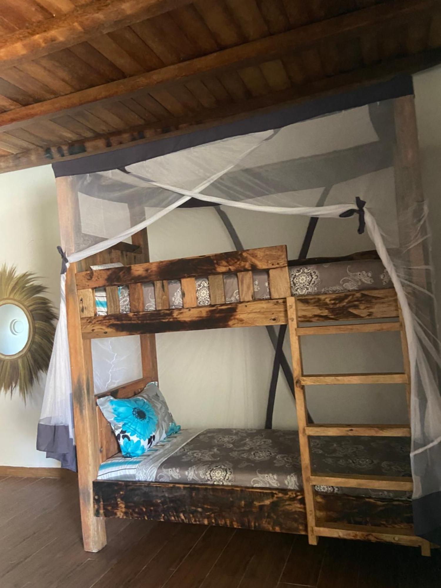 Waka Waka Bed & Breakfast Pwani Mchangani Eksteriør bilde