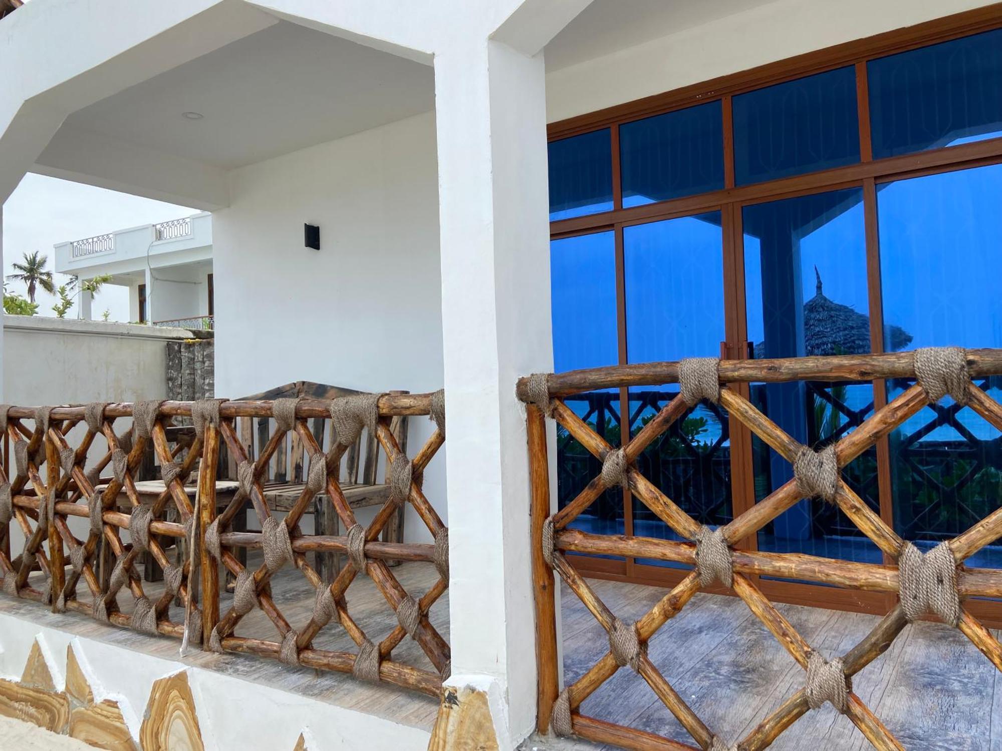 Waka Waka Bed & Breakfast Pwani Mchangani Eksteriør bilde