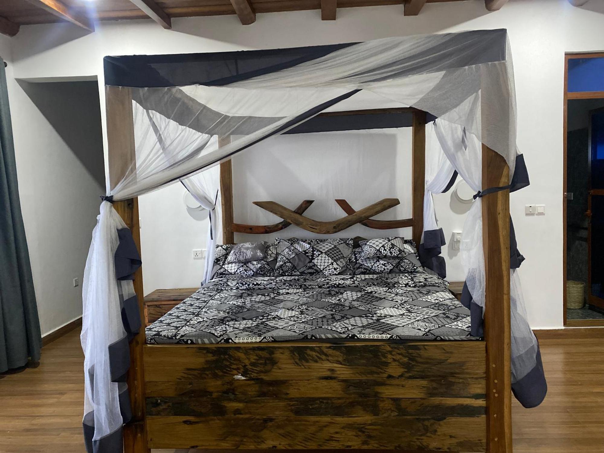 Waka Waka Bed & Breakfast Pwani Mchangani Eksteriør bilde