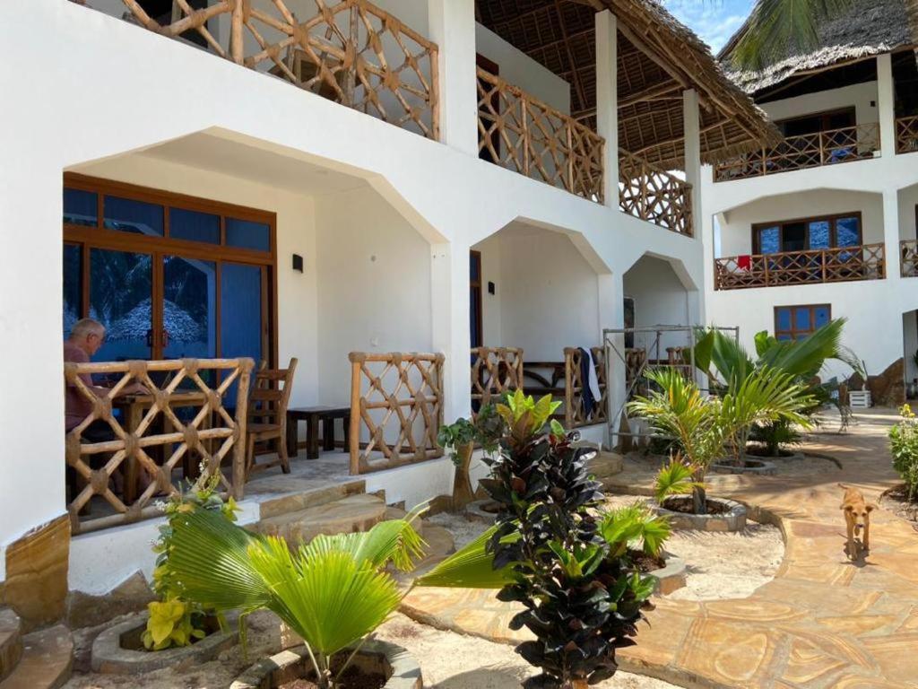 Waka Waka Bed & Breakfast Pwani Mchangani Eksteriør bilde